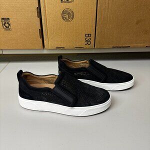 Vionic Kimmie Perf - black - size 9